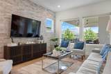 105 Monterey Oak Trl - Photo 10