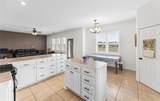 9122 Stinnett Mill Rd - Photo 10