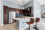 507 Sabine St - Photo 1