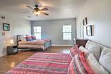 15805 Richards Dr - Photo 14