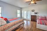 15805 Richards Dr - Photo 16