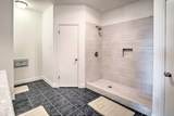 15805 Richards Dr - Photo 17