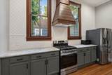 704 Gresham St - Photo 8