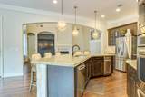 1005 Lakewood Hills Ter - Photo 10