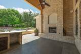 1005 Lakewood Hills Ter - Photo 17