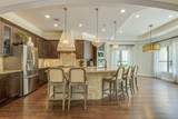 1005 Lakewood Hills Ter - Photo 9