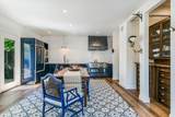 1304 Navasota St - Photo 5