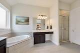 2009 Waterview Rd - Photo 14