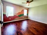 4703 Surrey Dr - Photo 7