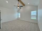 724 Eagle Crest Dr - Photo 24