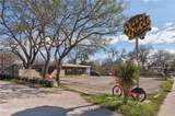 1601 Cesar Chavez St - Photo 19