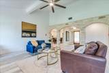 11146 Pinehurst Dr - Photo 9
