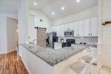 2912 Lynnbrook Dr - Photo 9