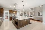 2901 Demona Dr - Photo 10