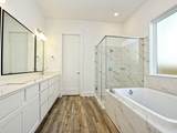 402 Zennia St - Photo 19