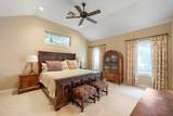 2422 Founders Cir - Photo 16