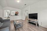 621 Amber Ln - Photo 3