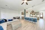 521 Elm Green St - Photo 19