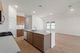 908 Universal Dr - Photo 11