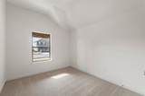 908 Universal Dr - Photo 21