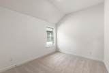 908 Universal Dr - Photo 23