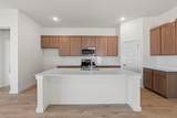 908 Universal Dr - Photo 8