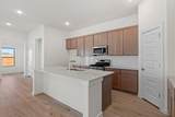 908 Universal Dr - Photo 9