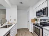 807 25th St - Photo 4