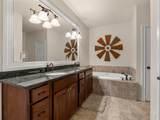 1033 Gruene Rd - Photo 22