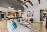 206 Las Lomas Dr - Photo 5