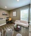 935 La Posada Dr - Photo 18