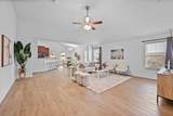 918 Valley View Dr - Photo 4