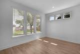 215 Slater Ct - Photo 14