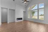 215 Slater Ct - Photo 7