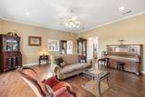 911 Oak Meadow Dr - Photo 15