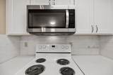 2706 Salado St - Photo 14