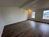 2210 Shoemaker Dr - Photo 3