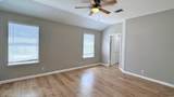 610 Sparkling Brook Ln - Photo 14