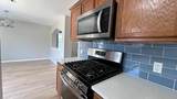 610 Sparkling Brook Ln - Photo 5