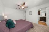 7204 Sparkling Light Dr - Photo 17