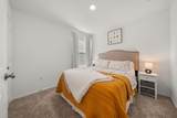 7204 Sparkling Light Dr - Photo 23
