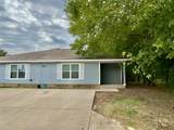 709 San Saba St - Photo 3