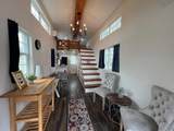 128 Arrowhead Ct - Photo 3