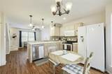1411 Gracy Farms Ln - Photo 10