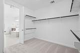 2212 Sarabanda St - Photo 21