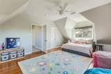 8004 Golden Oaks Ln - Photo 18