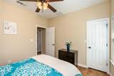 17219 Oak Cliff Cir - Photo 18