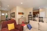 17219 Oak Cliff Cir - Photo 6