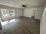 622 Scarbrough St - Photo 3