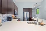 507 Sabine St - Photo 5